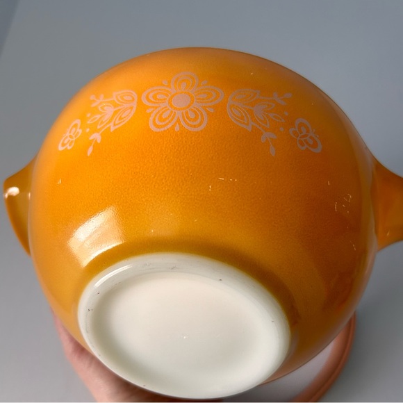 Pyrex Butterfly Gold ‘72 mixing bowl 442 - Picture 5 of 5